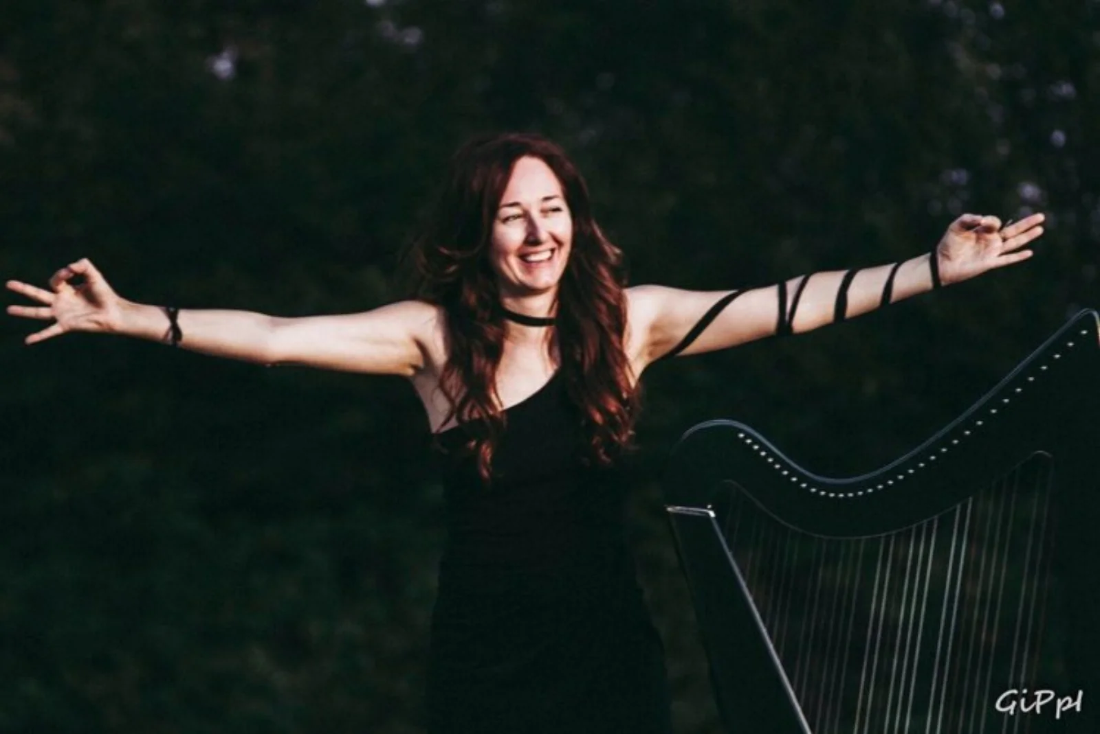 Katia Zunino: arpa celtica fra concerto, didattica e tradizione